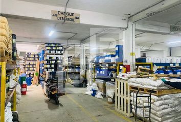 Bodega en  Laureles, Medellín