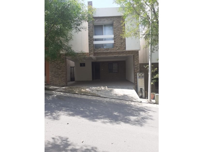 renta Casa en Pedregal de San Agustín, General Escobedo (6496925)