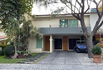 Casa en condominio en  Callejón Paseo Bugambilia, Villa Coral, Zapopan, Jalisco, 45169, Mex