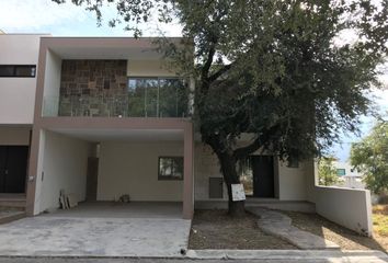 Casa en  Avenida Loreto, Carretera Nacional, El Uro, Monterrey, Nuevo León, 64986, Mex