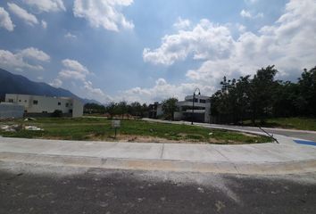 Lote de Terreno en  El Uro, Monterrey