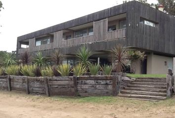 Casa en  Selene, Pinamar, B7167, Buenos Aires, Arg