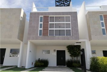 Casa en  El Refugio, Santiago De Querétaro, Municipio De Querétaro