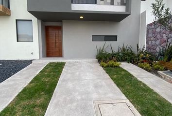 Casa en  Paseo De Las Pitahayas, Zibatá, El Marqués, Querétaro, 76269, Mex