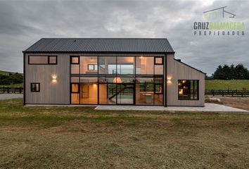 Casa en  Puerto Varas, Llanquihue