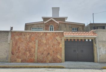 Casa en  Héroes Del 5 De Mayo, Toluca De Lerdo