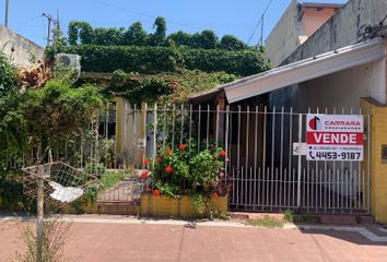 Casa en  Juan King 901-999, Ciudad Madero, La Matanza, B1768, Buenos Aires, Arg