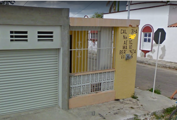 Casa en  Calle 57a 113-437, Lázaro Cárdenas Ote, Mérida, Yucatán, 97157, Mex