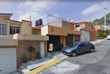 5 casas en remate bancario en venta en Vista del Valle, Naucalpan de  Juárez, Naucalpan de Juárez 