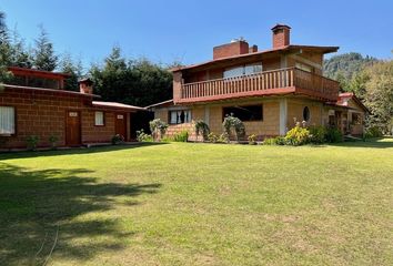 Casa en  Avándaro, Valle De Bravo