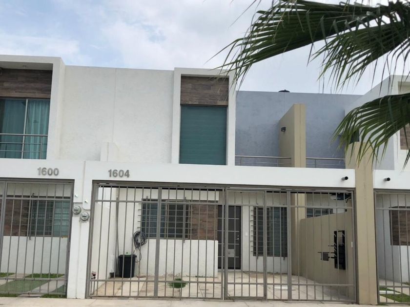 venta Casa en Pueblo Toluquilla, San Pedro Tlaquepaque (EB-GS2761s)-  