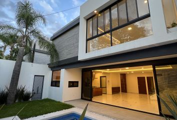 Casa en fraccionamiento en  Calle Tulipán 1051, Fracc Jardines De Delicias, Cuernavaca, Morelos, 62343, Mex