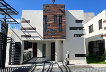 Casa en condominio en  Calle Francisco I. Madero, Guadalupe Hidalgo, Puebla, 72490, Mex
