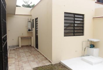Casa en fraccionamiento en  Calle 62a 461e, Alcalá Martín, Mérida, Yucatán, 97050, Mex