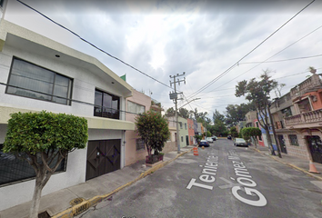 Casa en  Calle Teniente Fausto Vega Santander 739, Escuadrón 201, Iztapalapa, Ciudad De México, 09060, Mex
