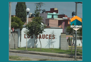 Casa en fraccionamiento en  Avenida De Los Abetos, Fraccionamiento Los Sauces I, Toluca, México, 50210, Mex
