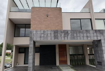 Casa en  San Francisco Totimehuacan, Municipio De Puebla