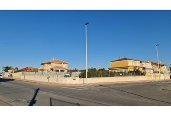 Terreno en  Distrito 3 - Playas - La Mata, Torrevieja