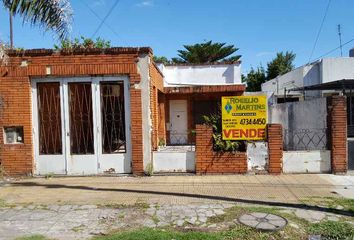 Casa en  Caseros, Tres De Febrero