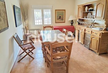 Chalet en  El Tiemblo, Avila Provincia