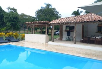 Villa-Quinta en  H5xm+mv Santa Fé De Antioquia, Antioquia, Colombia