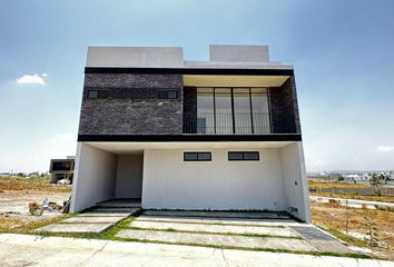 Casa en condominio en  Boulevard Valle Imperial, Valle Imperial, Zapopan, Jalisco, 45134, Mex