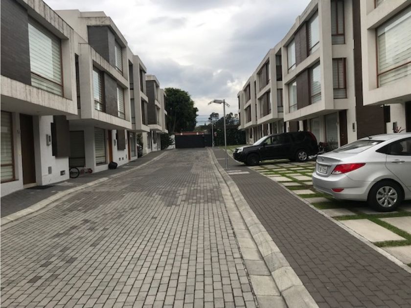 venta Casa en Tumbaco, Quito (6180375) icasas.ec