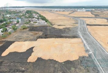 Terreno Comercial en  Eloy Alfaro (durán)