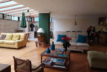 Apartamento en  La Carolina, Bogotá