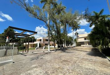 Lote de Terreno en  Avenida Paseo De Montejo, Alcalá Martín, Mérida, Yucatán, 97050, Mex