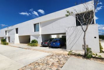 Casa en  Calle 21, Cholul, Mérida, Yucatán, 97305, Mex