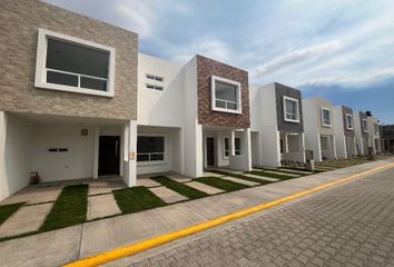 Casa en  Avenida Reforma, Nuevo León, Cuautlancingo, Puebla, 72706, Mex