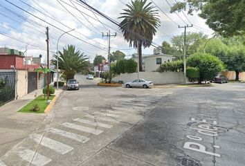 Casa en  Calle De Las Rosas 103-145, Satélite, Fraccionamiento La Florida, Naucalpan De Juárez, México, 53160, Mex