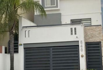 123 casas en venta en Puerta de Hierro, Monterrey, Monterrey 