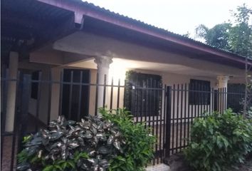 Casa en  Atalaya