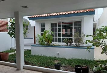 Casa en fraccionamiento en  Calle Forestacion 129, Jardines De Virginia, Boca Del Río, Veracruz De Ignacio De La Llave, 94294, Mex