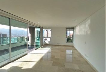 Apartamento en  Castropol, Medellín