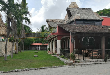 Casa en  Calle 20, Chicxulub Pueblo, Yucatán, 97340, Mex