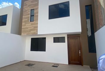 Casa en fraccionamiento en  Calle Santa Cecilia, San Carlos, Durango, 34168, Mex