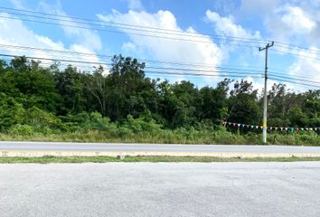 Lote de Terreno en  Avenida Huayacán, Cancún, Quintana Roo, México