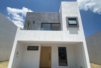 Casa en fraccionamiento en  Calle 5 De Mayo, Barrio Santo Entierro, San Andrés Cholula, Puebla, 72848, Mex