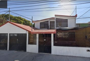 Casa en  Prolongación Ignacio Zaragoza, Fraccionamiento El Jacal, Querétaro, 76180, Mex