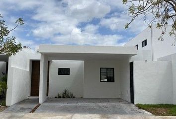 Casa en  Pueblo Cholul, Mérida, Yucatán