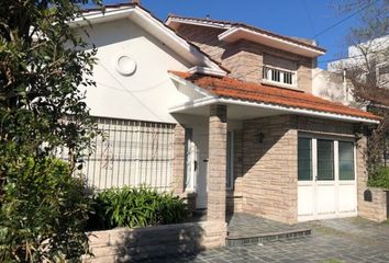 Casa en  Chauvín, Mar Del Plata