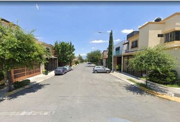 20 casas en venta en Portal de Cumbres, Monterrey 