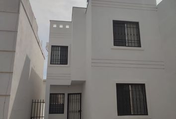 Casa en  Avenida Bosques De Los Pinos, Fracc Bosques De Huinalá 2do Sector, Apodaca, Nuevo León, 66000, Mex