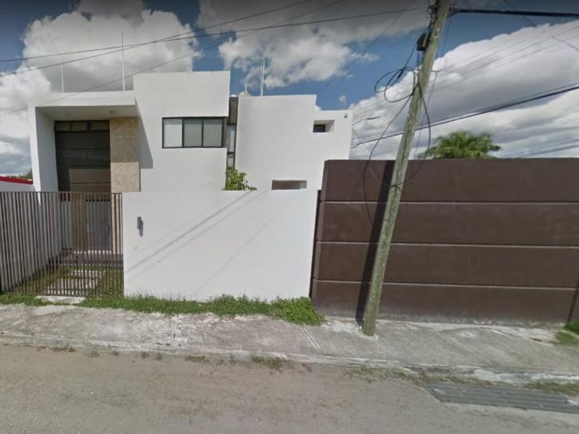 venta Casa en Montes de Ame, Mérida, Yucatán (AE500002056836-MTC)