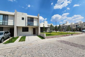 Casa en  Calle Paseo De México 112-116, Residencial Tejeda, Corregidora, Querétaro, 76904, Mex