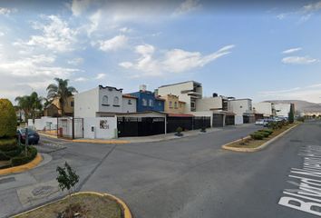 Casa en fraccionamiento en  Calle Valle De Las Monjas 114-114, Fraccionamiento Valle De San Javier, Pachuca De Soto, Hidalgo, 42086, Mex