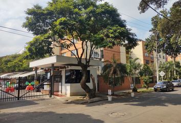 Apartamento en  Calle 11 53 36, Santiago De Cali, Cali, Valle Del Cauca, Col